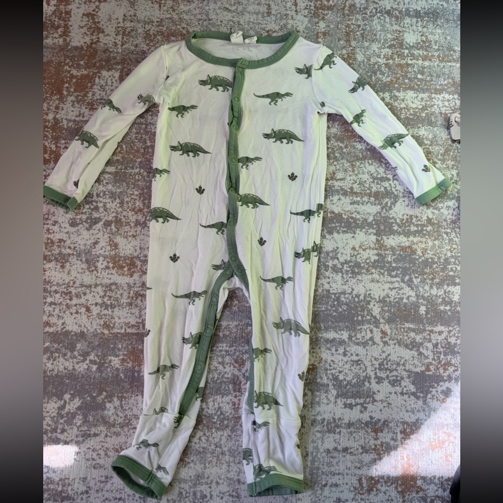 Kyte baby matcha dino